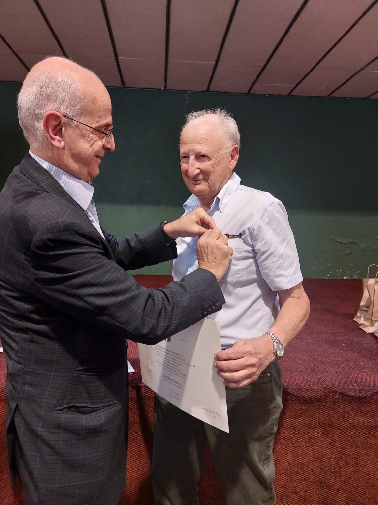 2023-12-09 at 15.32.46